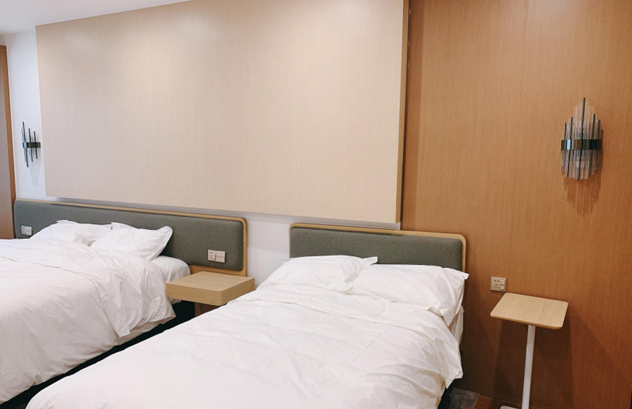 廣州（zhōu）辦（bàn）公（gōng）家具_廣州辦（bàn）公家具（jù）廠_佛山辦公（gōng）家具定做-佛山市精东传媒入口家具有限公司